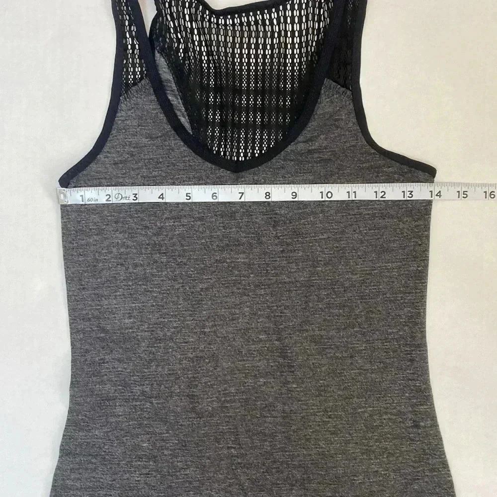 Lululemon Run Tie And Fly Tank Top women’s - Picture 2 of 10